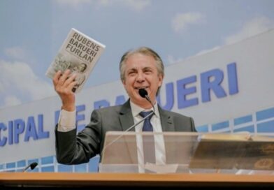 Furlan cogita disputar as eleições como candidato a deputado estadual