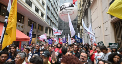 Educação: em SP, greve expõe um colapso