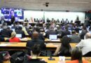 Comissão aprova o fim da escala 6×1 e a redução da jornada de 44 para 40 horas semanais