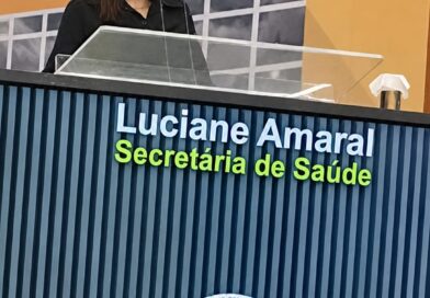 Secretária de Saúde Luciane Amaral esteve na Câmara Municipal de Barueri