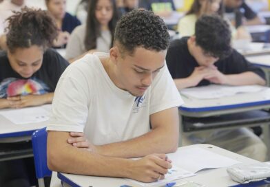 Rede estadual passa a contar com duas avaliações complementares no Ensino Médio