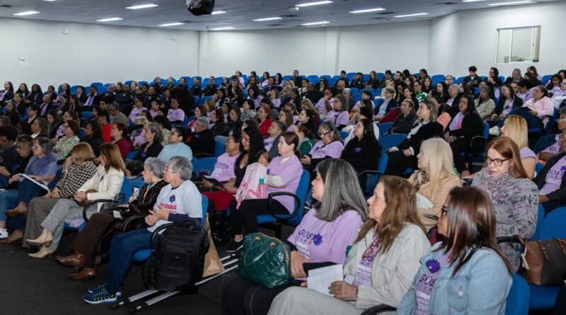 20 anos da Lei Maria da Penha são lembrados com debate sobre proteção às mulheres