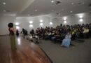 Café com Libras acontece dia 14 com sessão de cinema e bate-papo sobre inclusão em Barueri