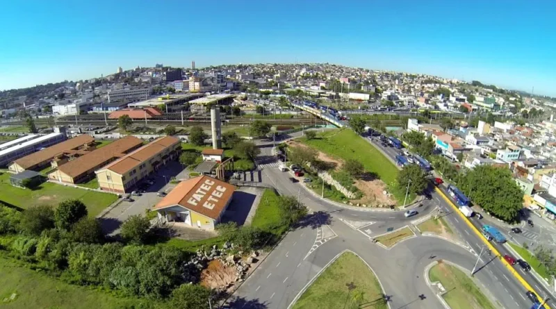 Fatec de Carapicuíba oferece mais de 200 vagas em cursos de graduação gratuitos para o 1º semestre de 2027 Fatec de Carapicuíba oferece mais de 200 vagas em cursos de graduação gratuitos para o 1º semestre de 2027