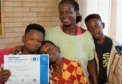 O Brasileiro Samuel Souza de 8 anos, de Ribeirão Preto -SP conquista Medalha na maior Olímpica Internacional de Matemática