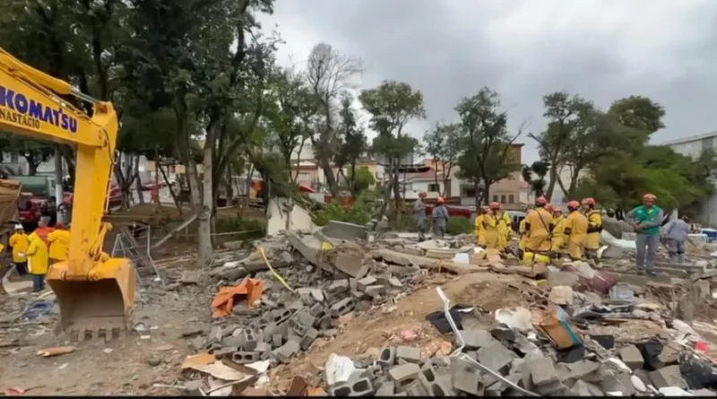 Bombeiros de SP encontram oitava vítima de desabamento, totalizando seis mortes após acidente na Penha