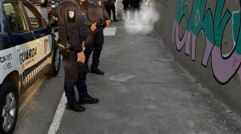 Centro Integrado de Monitoramento de Barueri flagra pichação sem autorização
