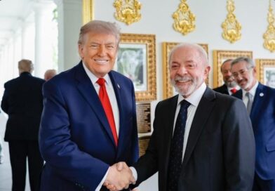 Sem apresentar provas, Trump diz que eleição no Brasil ‘pareceu fraudada’ e afirma que ‘gosta do Lula’