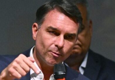 Flávio pedirá cassação da chapa de Lula e evita falar em anulação da eleição