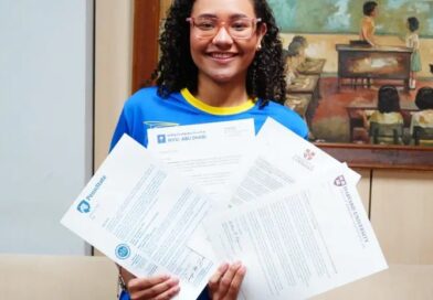 Estudante de escola pública do Ceará é aprovada em Harvard, Cambridge e outras duas universidades internacionais aos 17 anos